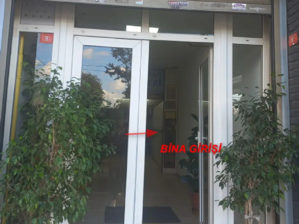 Kadıköy, Caferağa'da Konumlu Büro